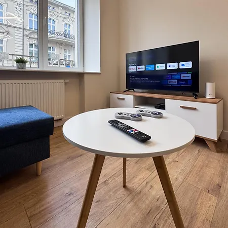 Uniq - Serce Miasta * 比得哥什